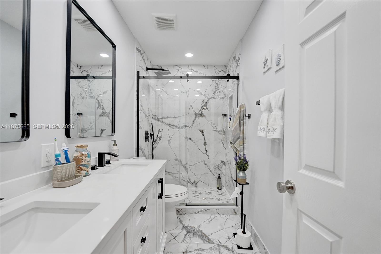 SILVER LAKES PHASE III - Residential Lease