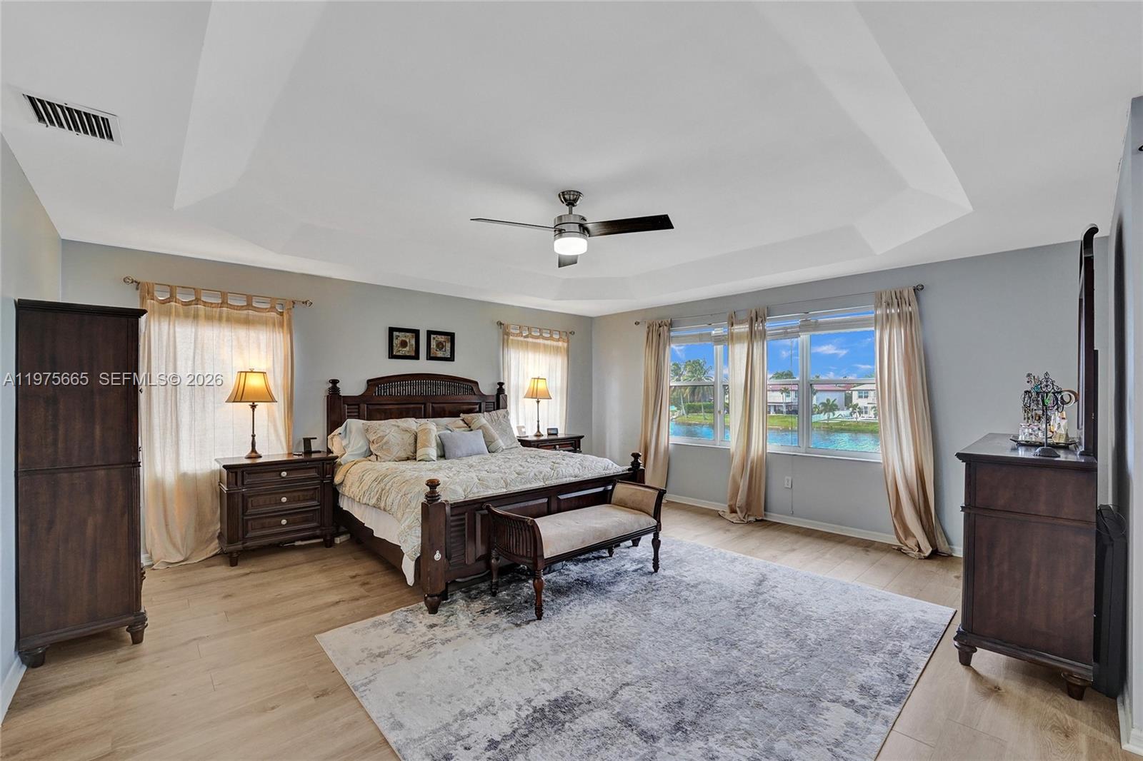 SILVER LAKES PHASE III - Residential Lease