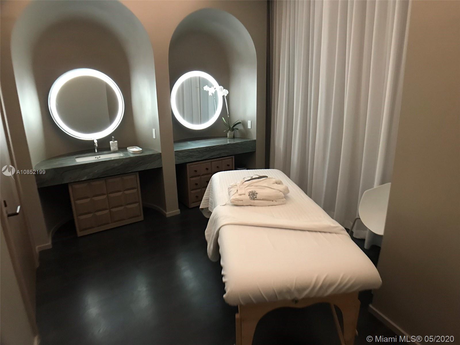 SLS LUX - Residential Lease