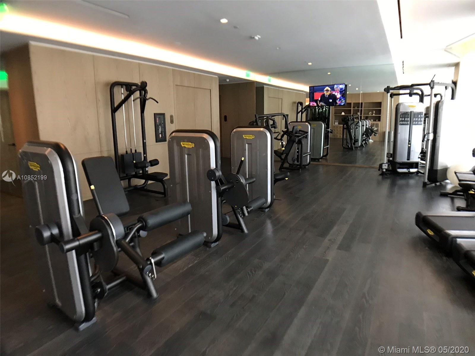 SLS LUX - Residential Lease