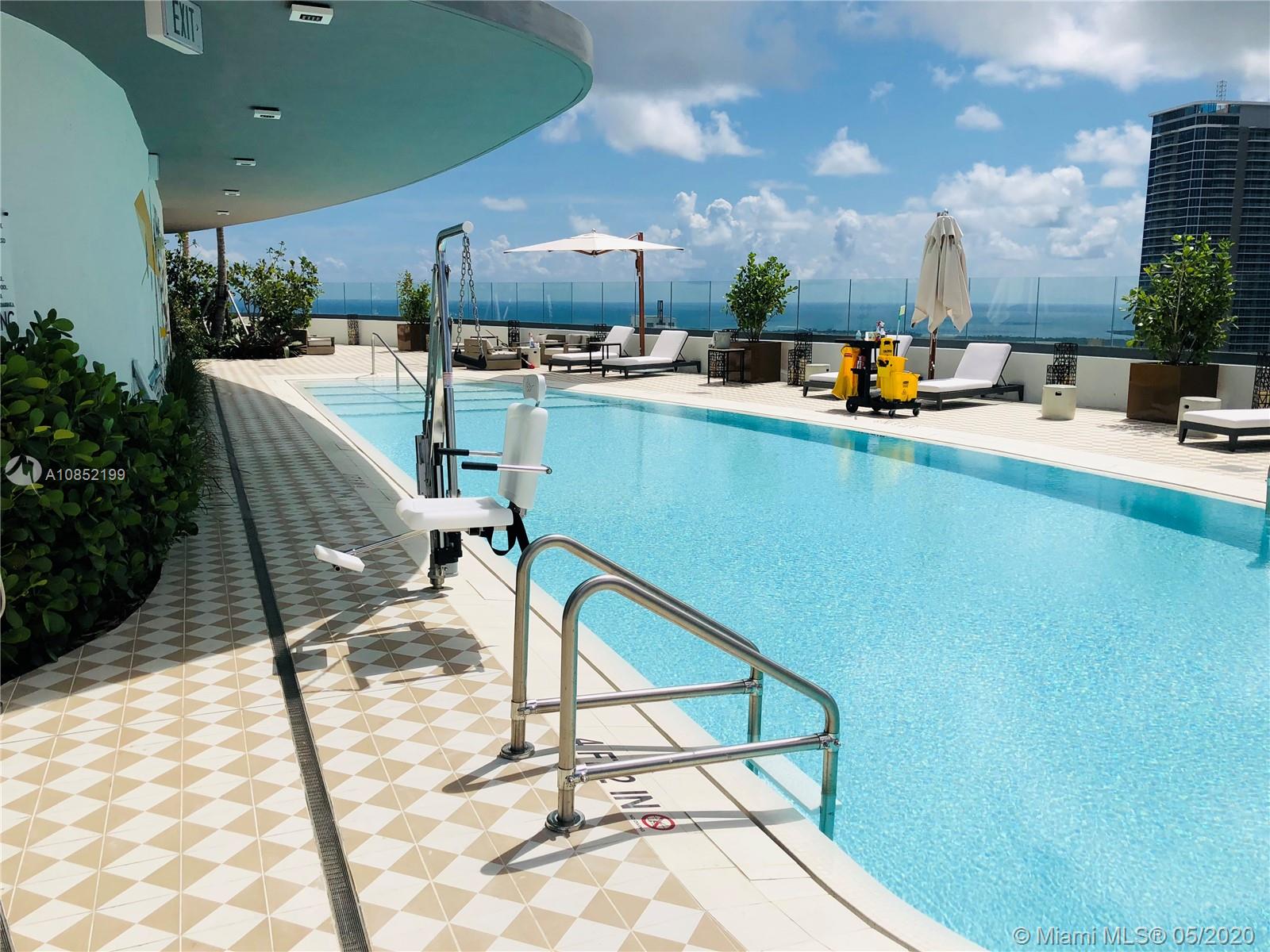 SLS LUX - Residential Lease