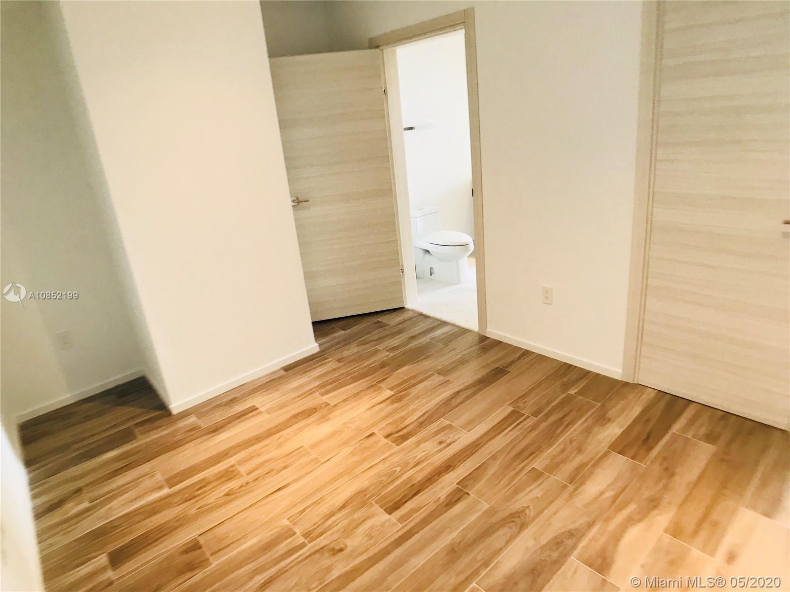 SLS LUX - Residential Lease