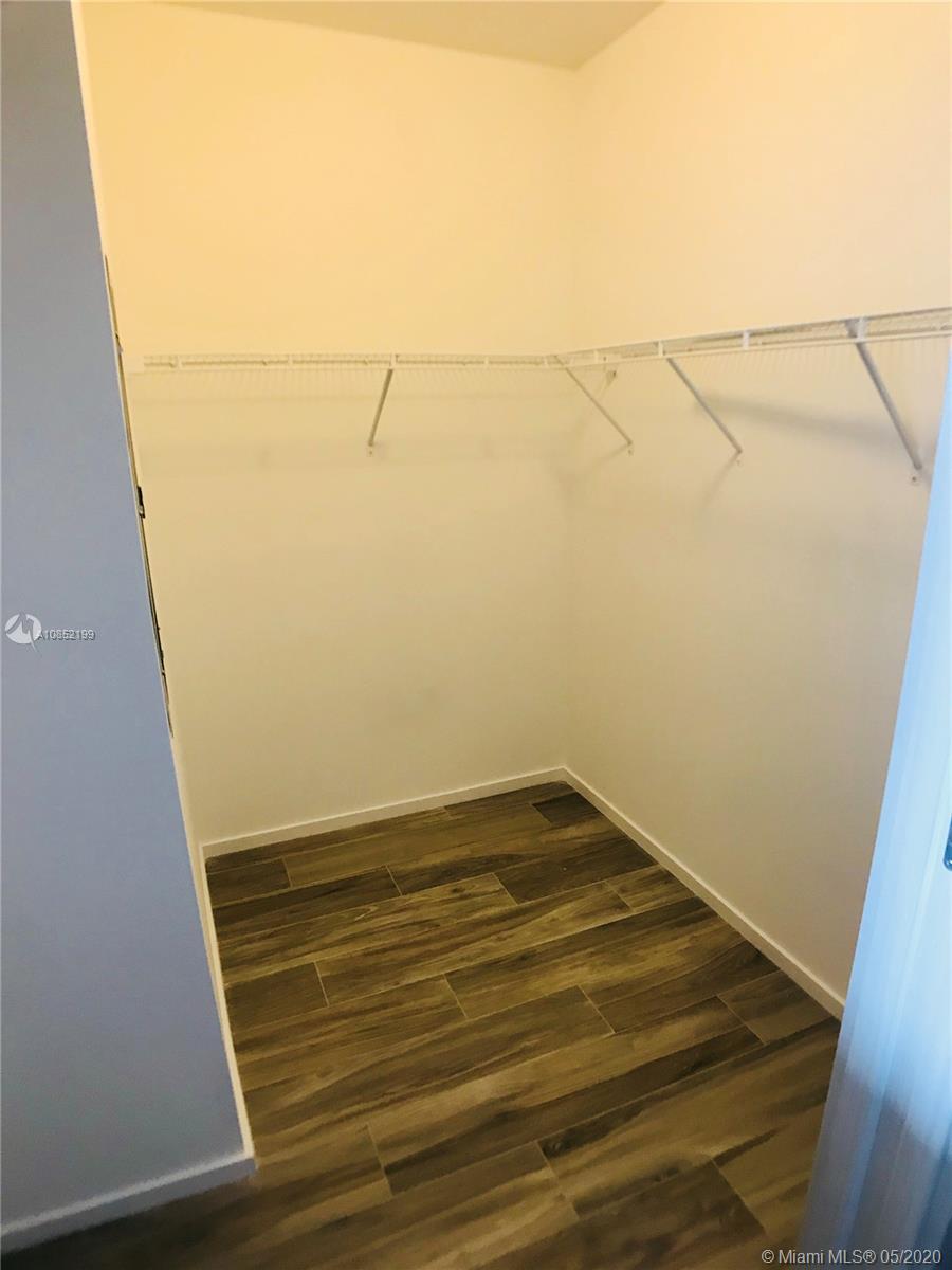 SLS LUX - Residential Lease