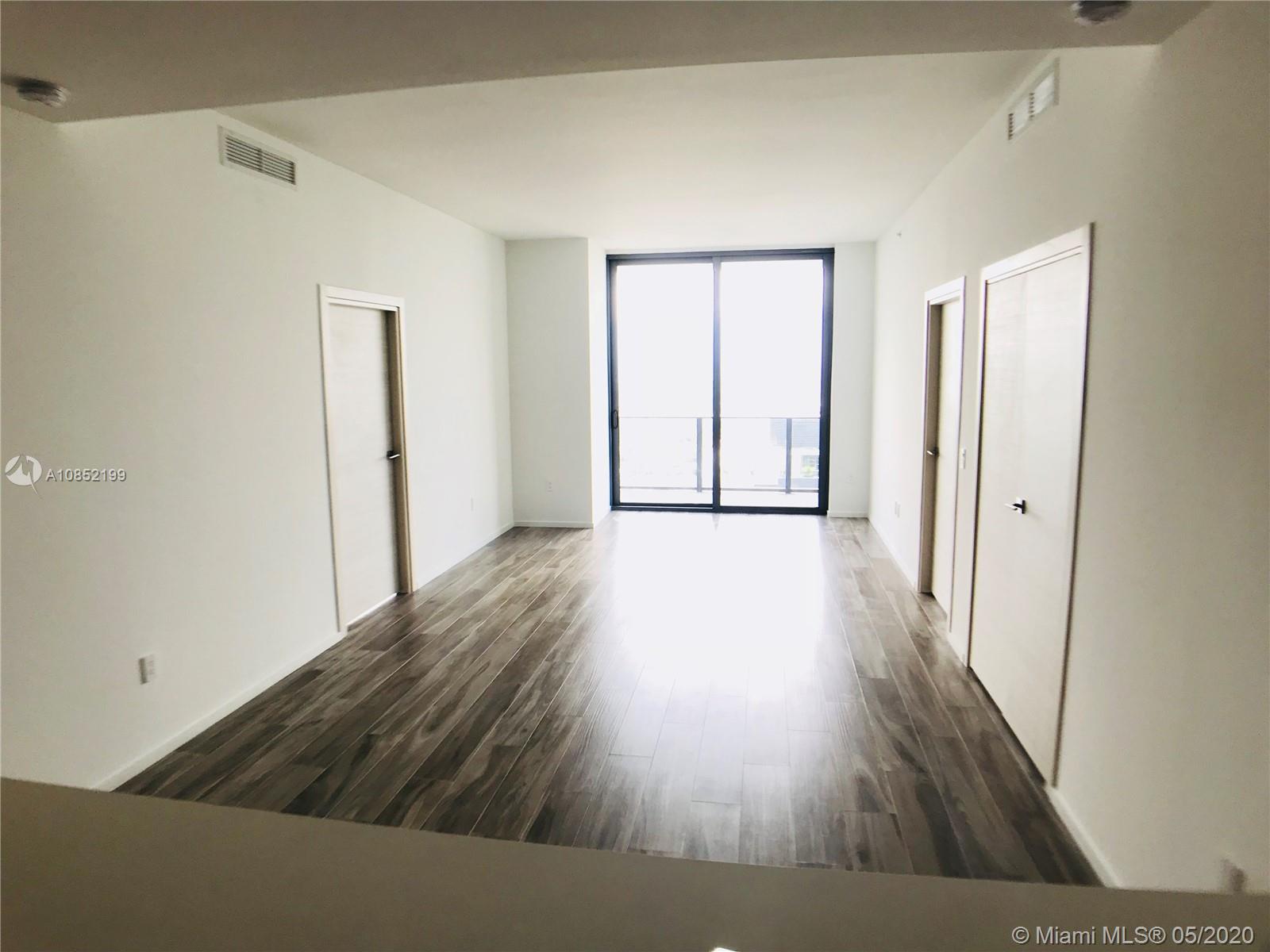 SLS LUX - Residential Lease