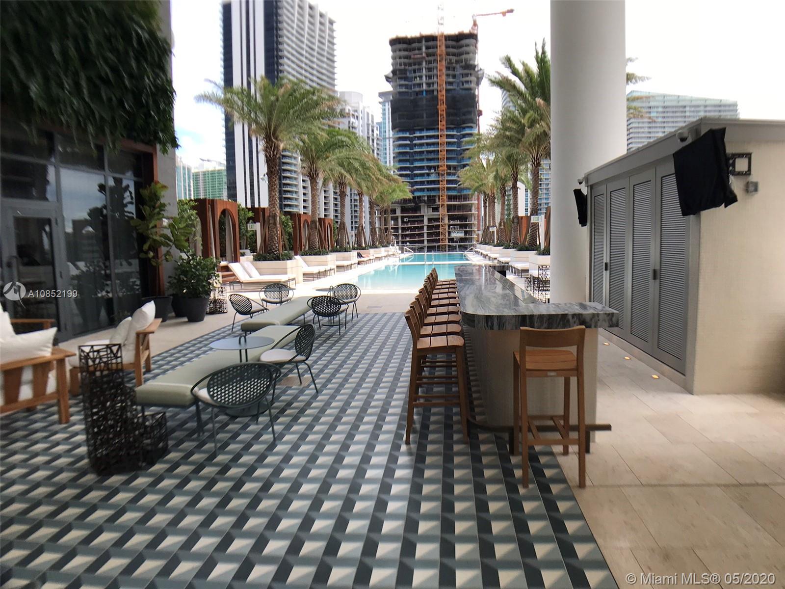 SLS LUX - Residential Lease