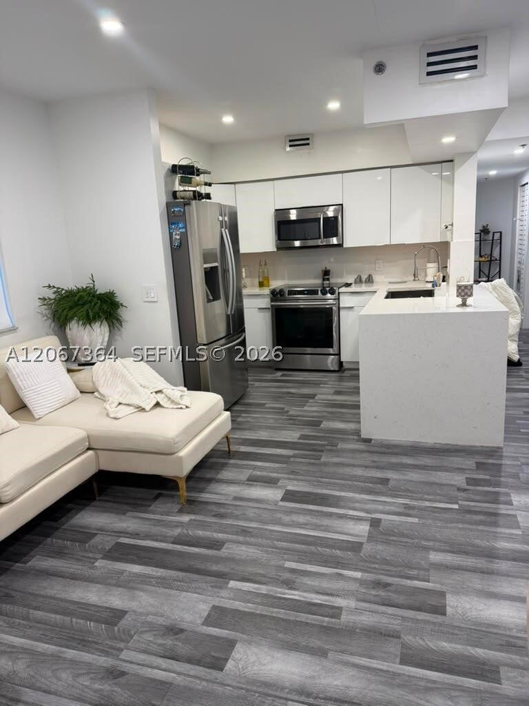 9340 Fontainebleau Blvd W507