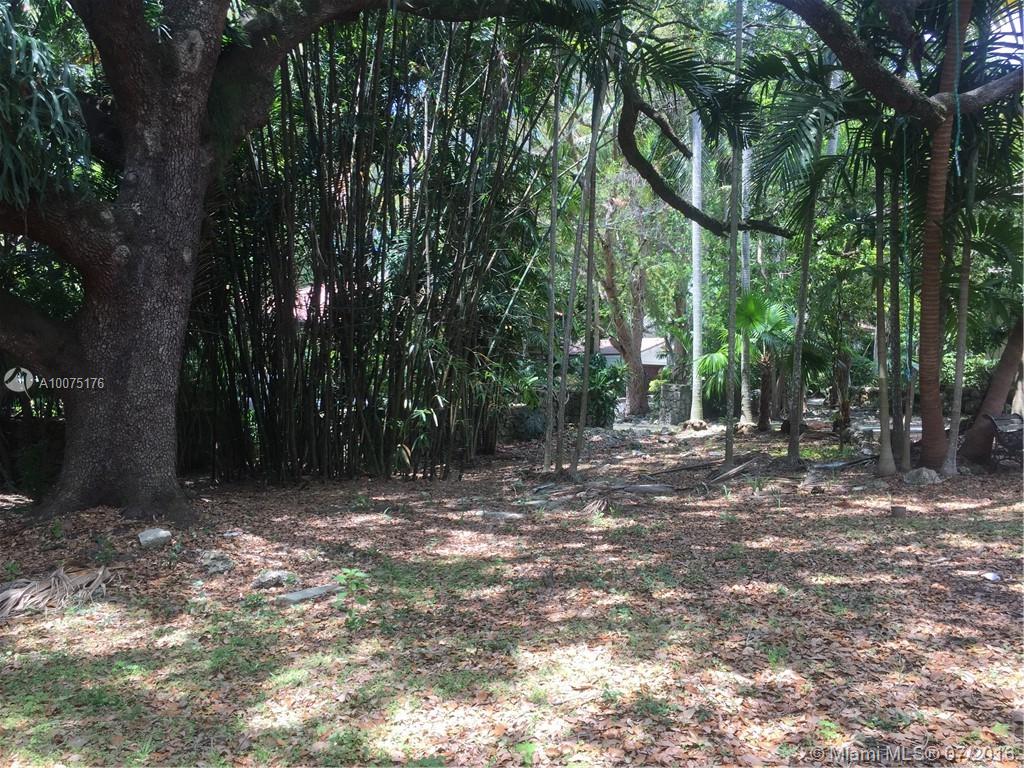 Sans Souci Rev Amd - Land