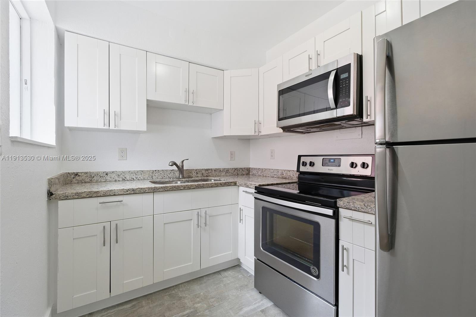 BISCAYNE BCH SUB - Residential Lease