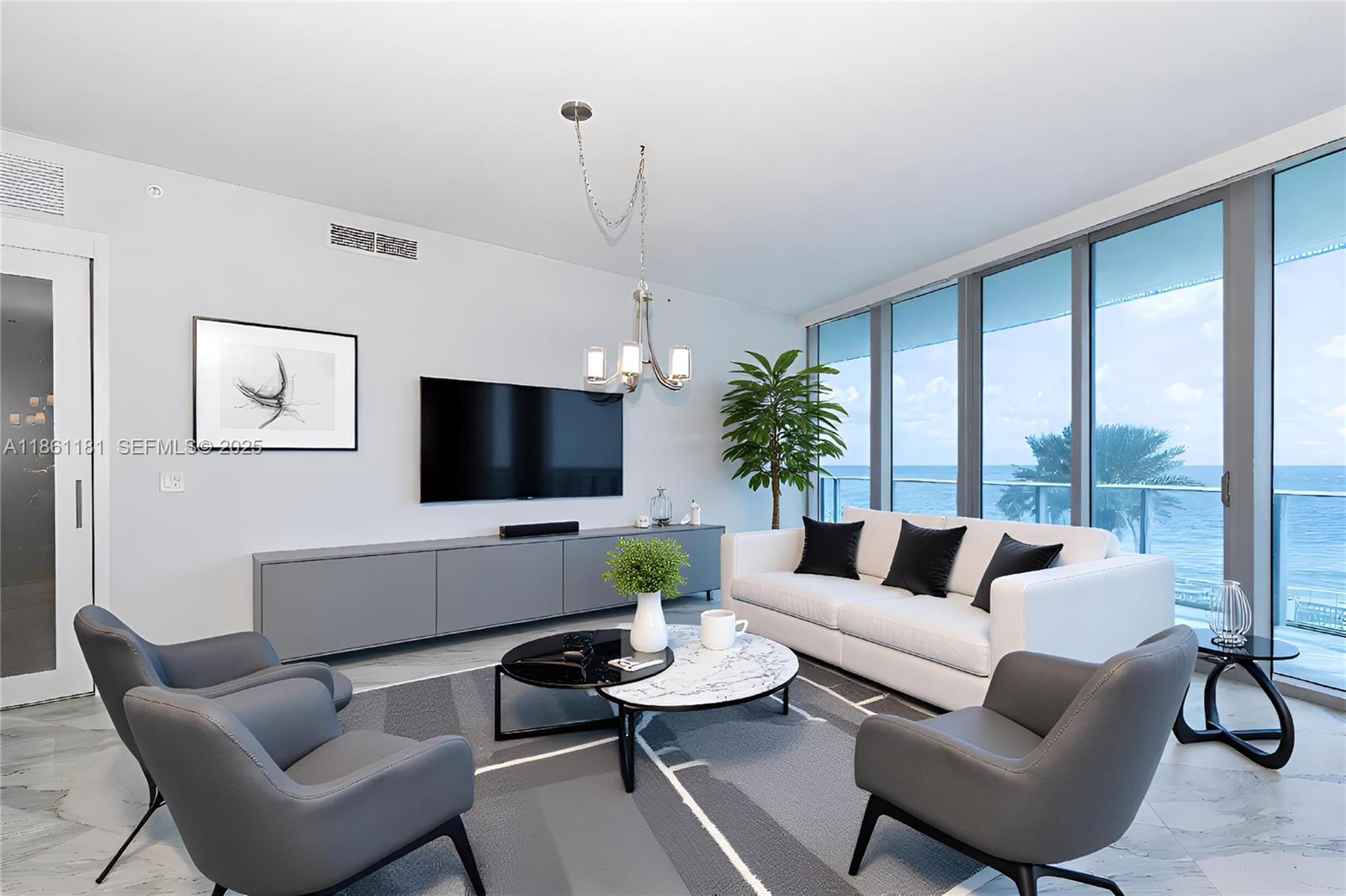 PARAMOUNT FT LAUDERDALE C - Residential