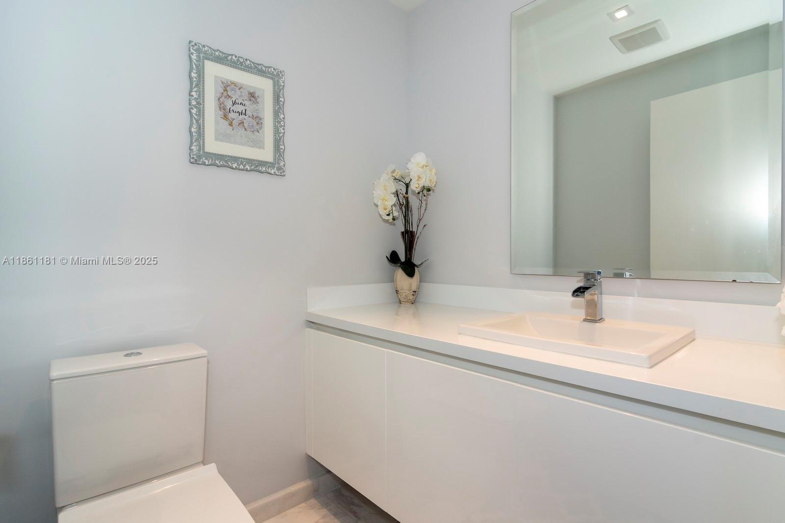 PARAMOUNT FT LAUDERDALE C - Residential