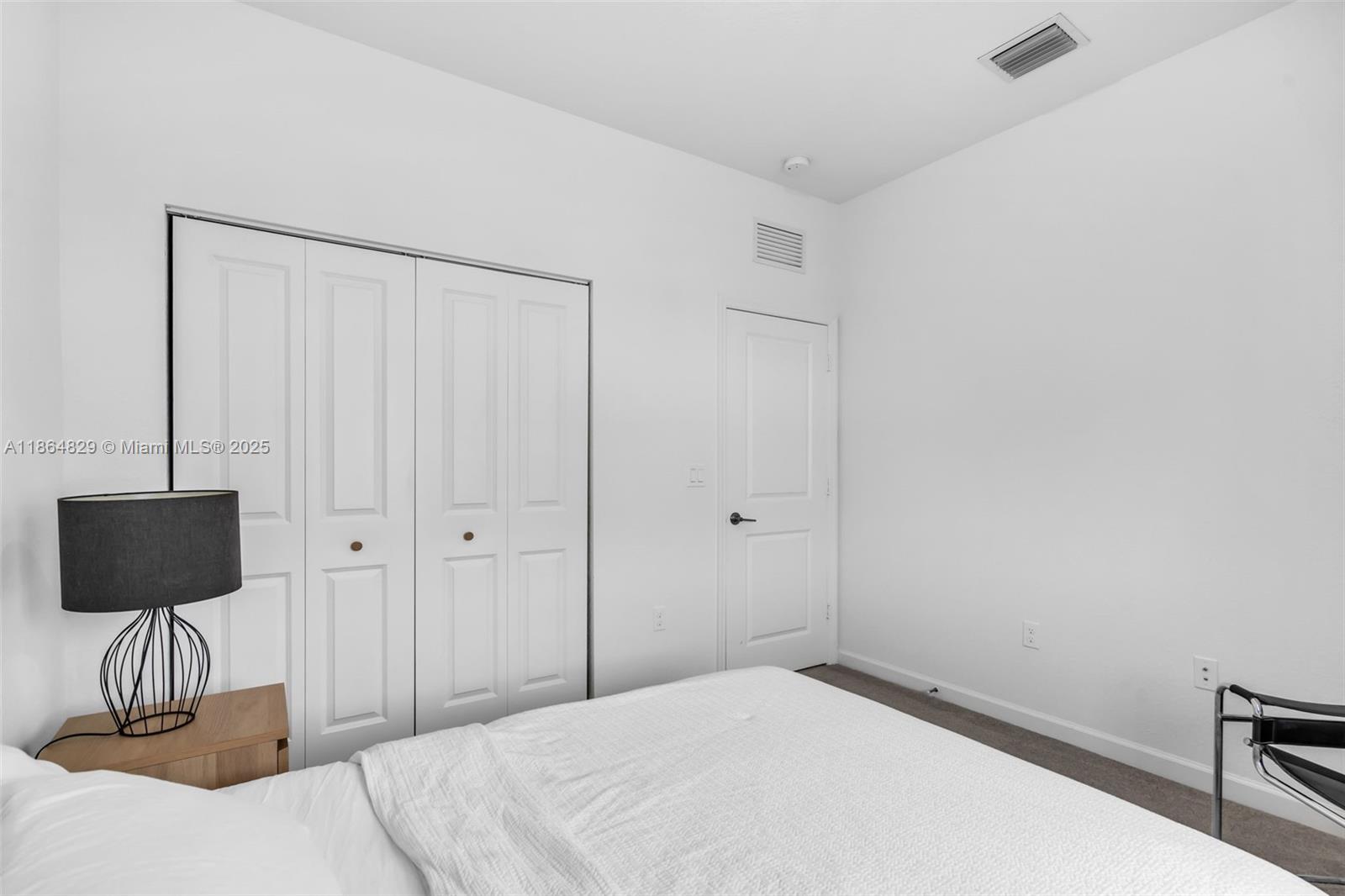 WINDSOR SQUARE - Residential