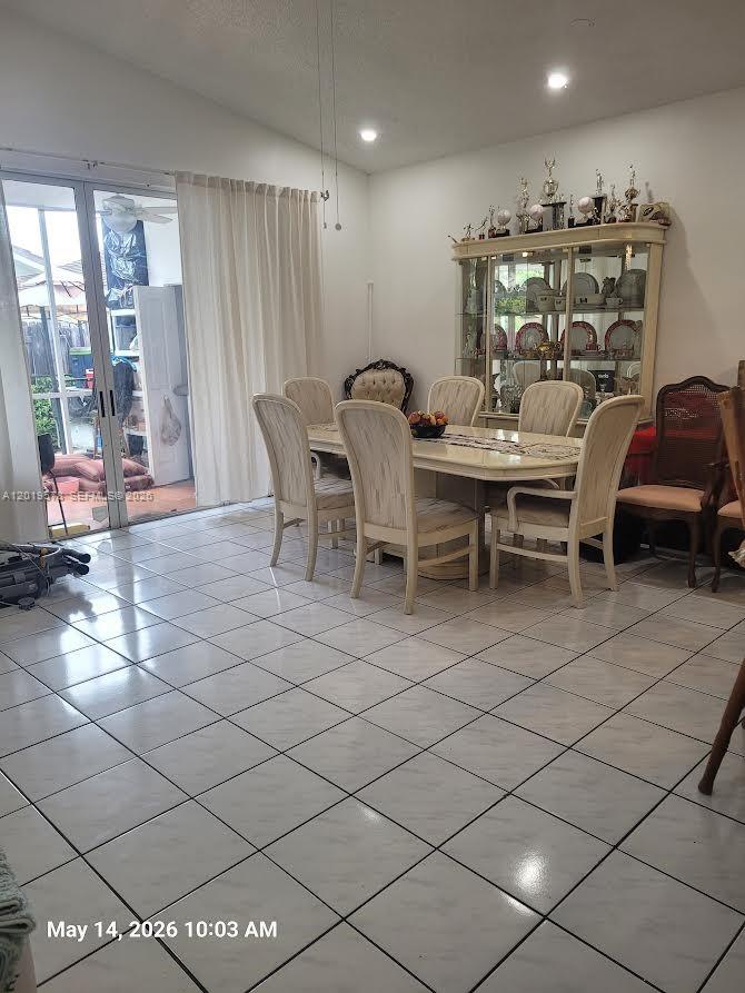 VECIN HOMES - Residential