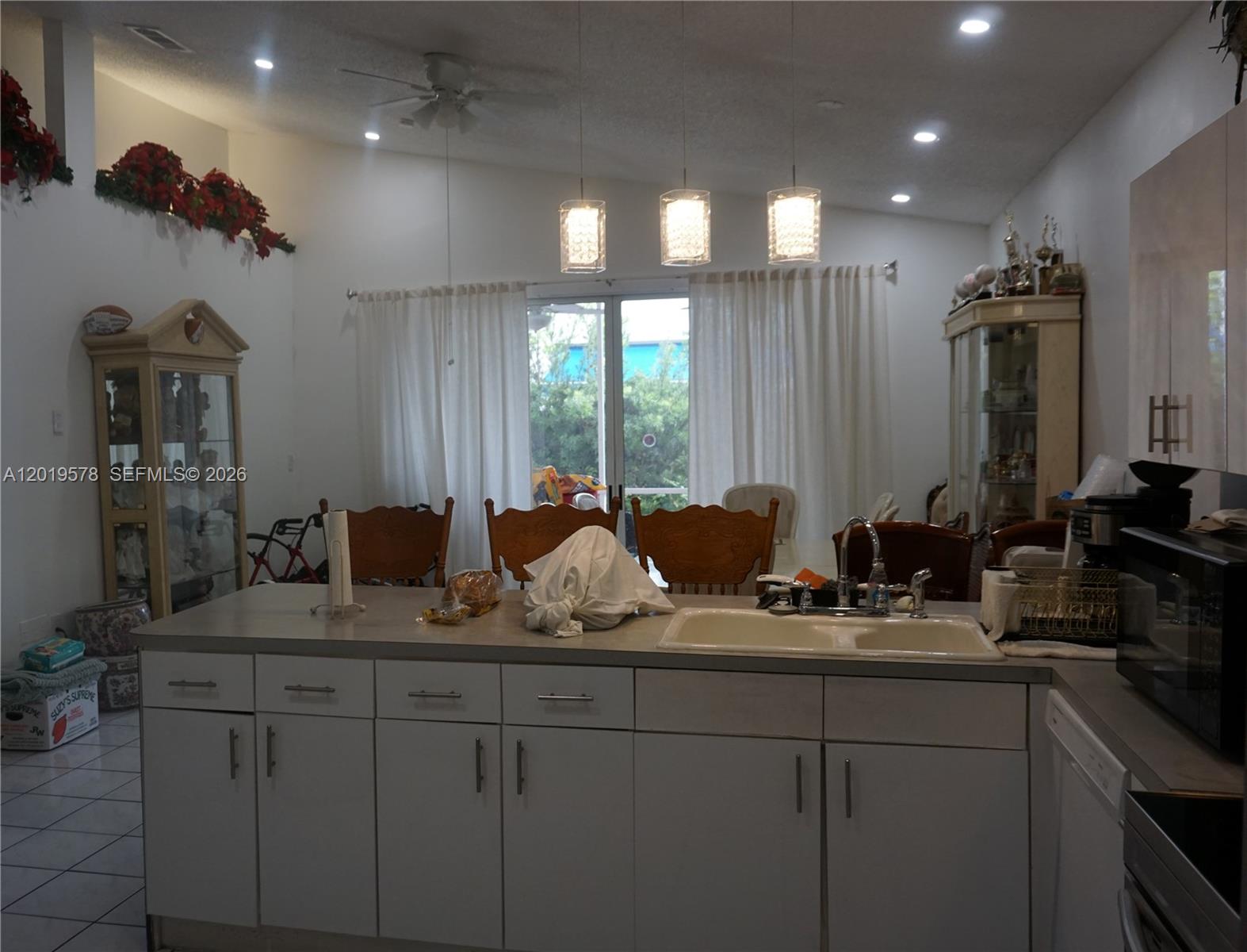 VECIN HOMES - Residential