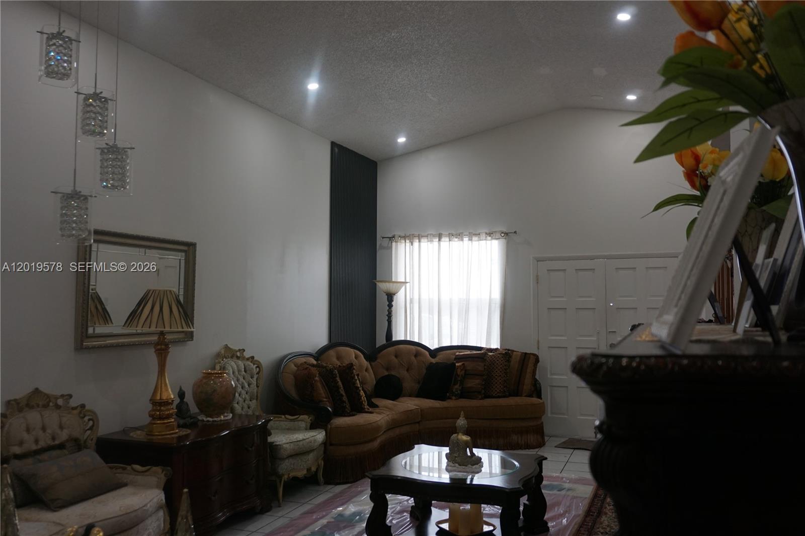 VECIN HOMES - Residential
