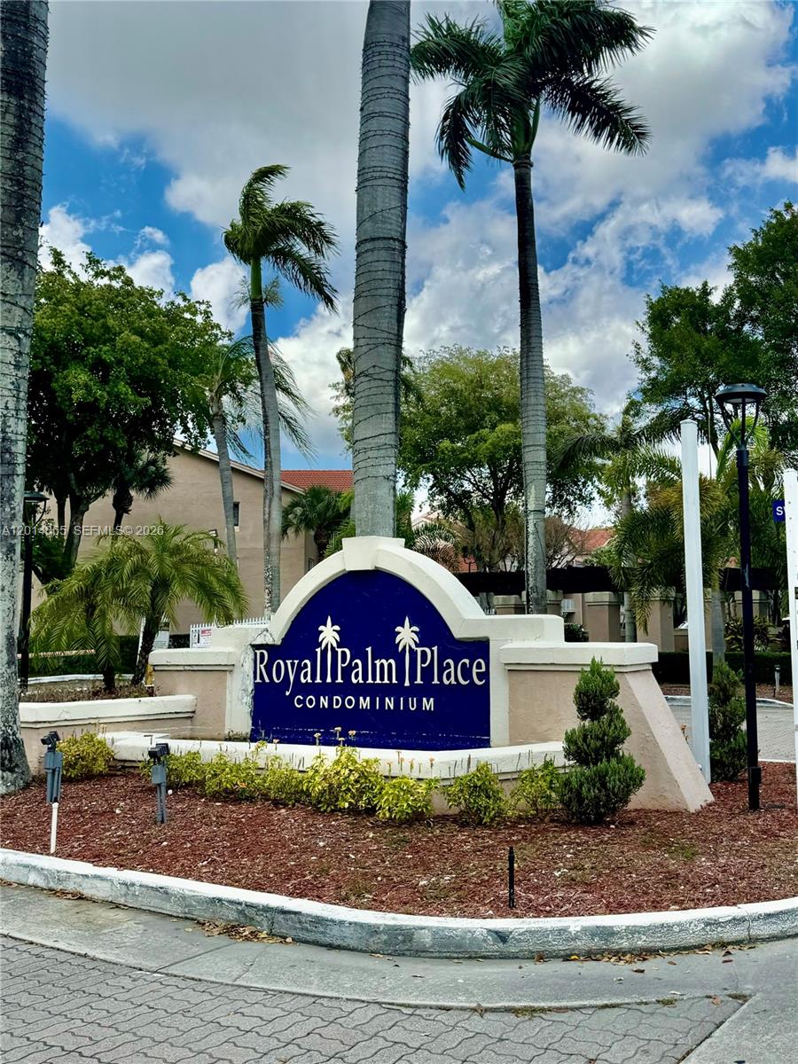 ROYAL PALM PLACE - Residential Lease
