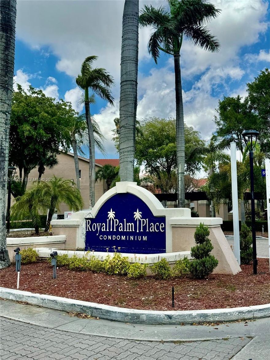 Ready to move in, 2 bedrooms, 2 bathrooms completely remodeled, 2nd floor apartment located in the gated community of Royal Palm Palace. Brand-new stainless-steel appliances, a kitchen with granite countertops, European cabinets, each bedroom has its own bathroom, master bedroom is on the 2nd floor with a huge walking closet and a very nice garden view to enjoy from the private balcony. The unit has high ceilings and is very bright and spacious.