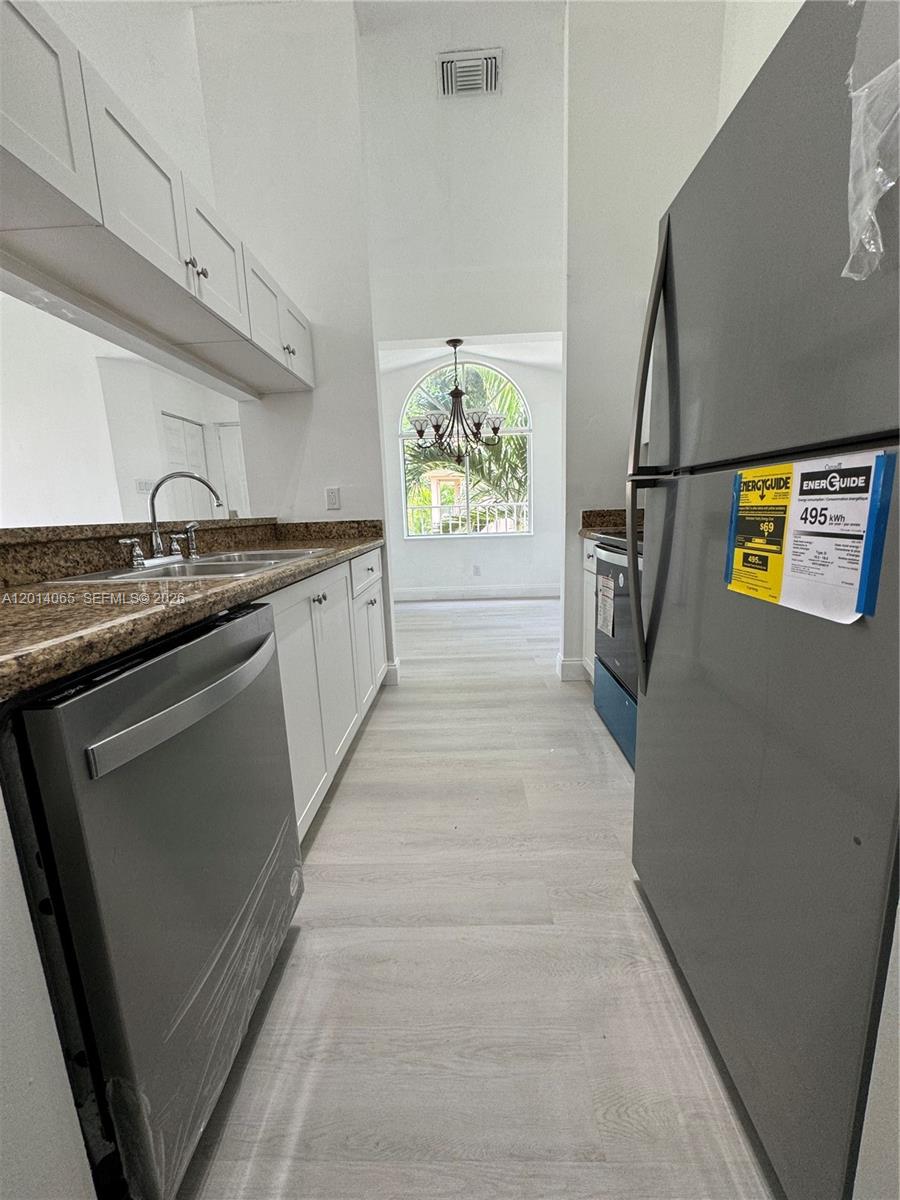 ROYAL PALM PLACE - Residential Lease