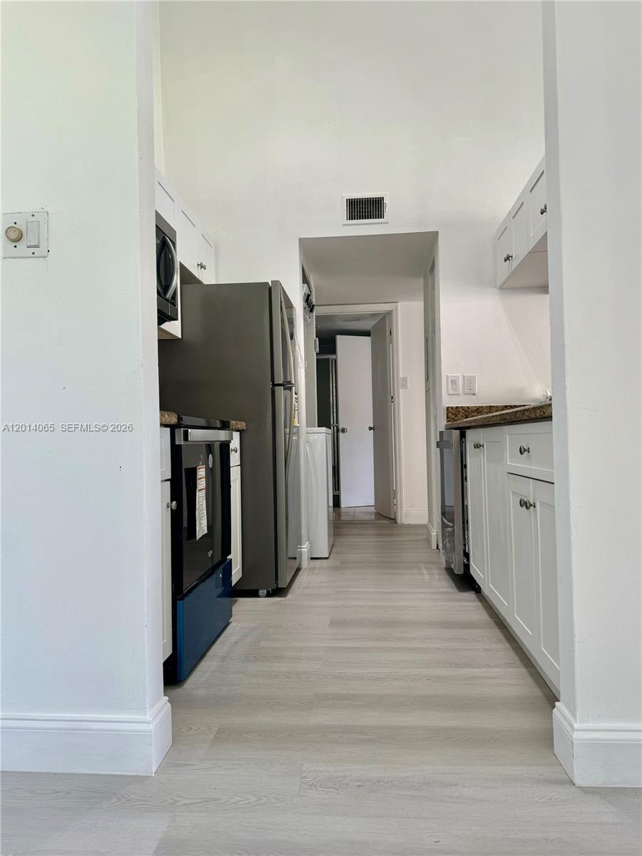 ROYAL PALM PLACE - Residential Lease