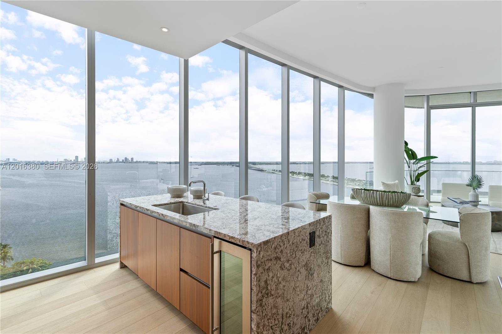 175 SE 25th road 1601