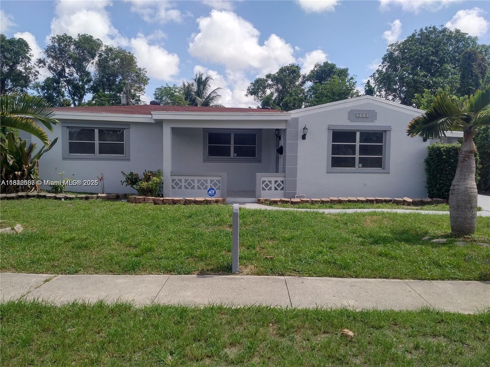 2840 SW 8th St