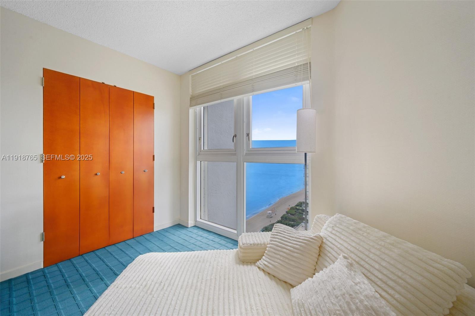 OCEANIA II CONDO - Residential Lease