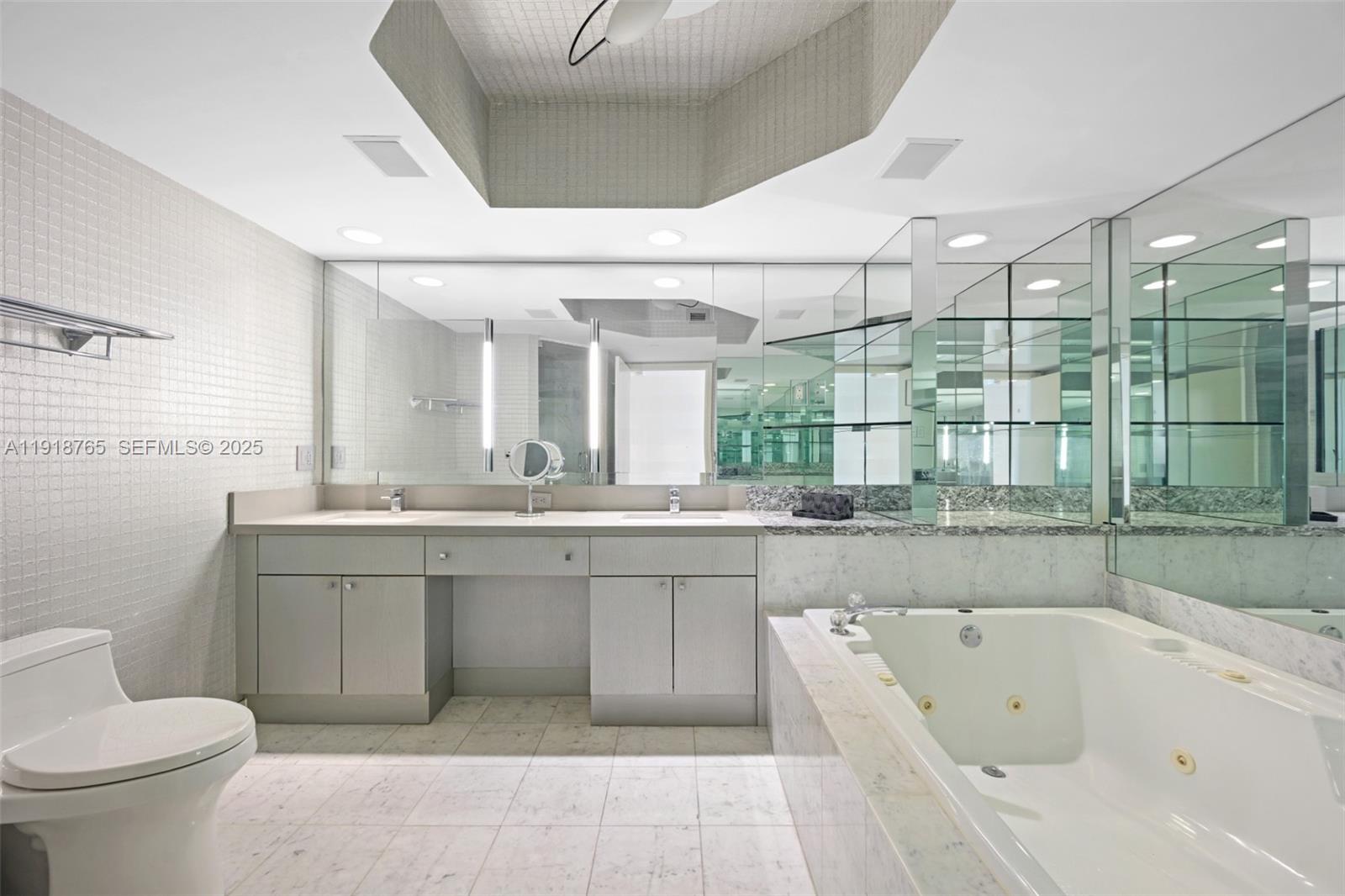 OCEANIA II CONDO - Residential Lease