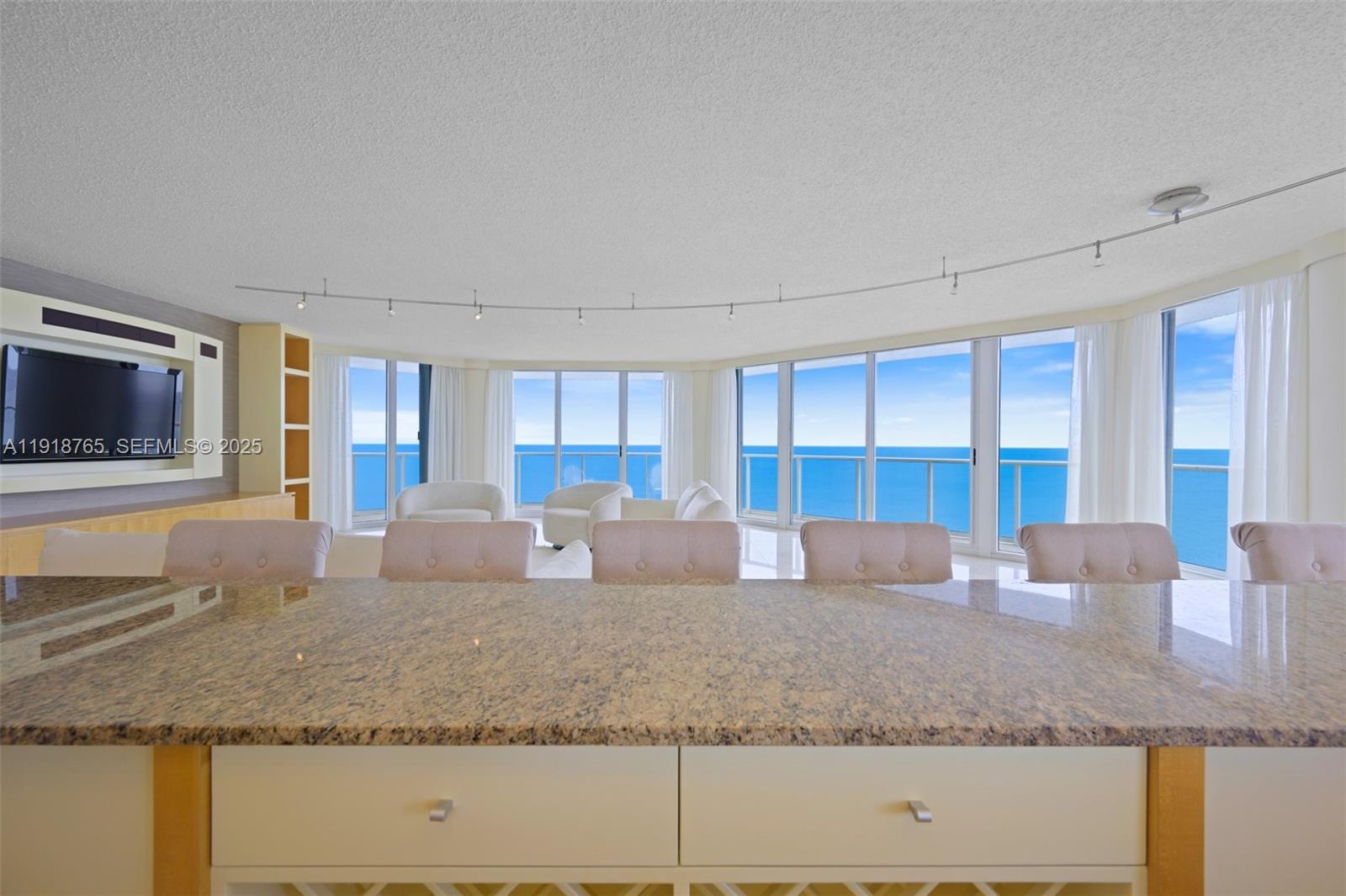 OCEANIA II CONDO - Residential Lease