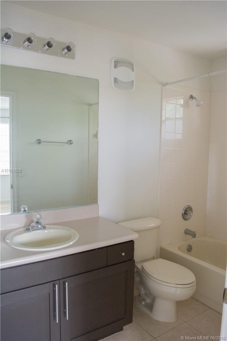 S & R Of Inverrary Prcl S - Residential Lease