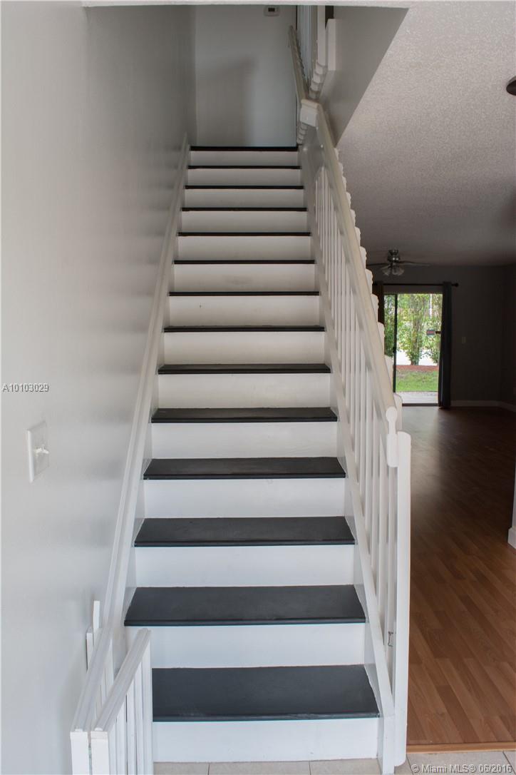 S & R Of Inverrary Prcl S - Residential Lease