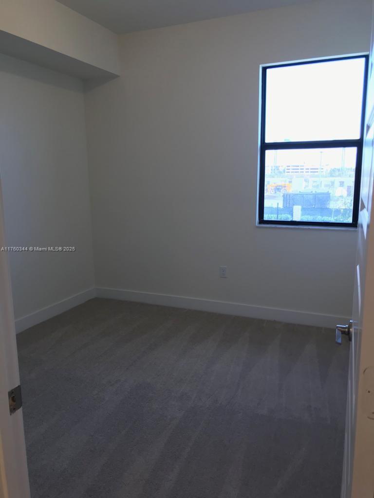 HIGHLAND AT PARK CENTRAL - Residential