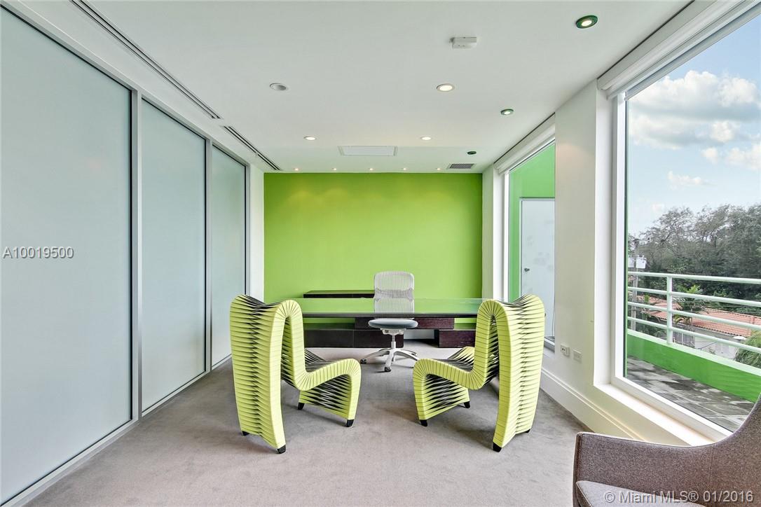 New Shenandoah - Commercial Sale