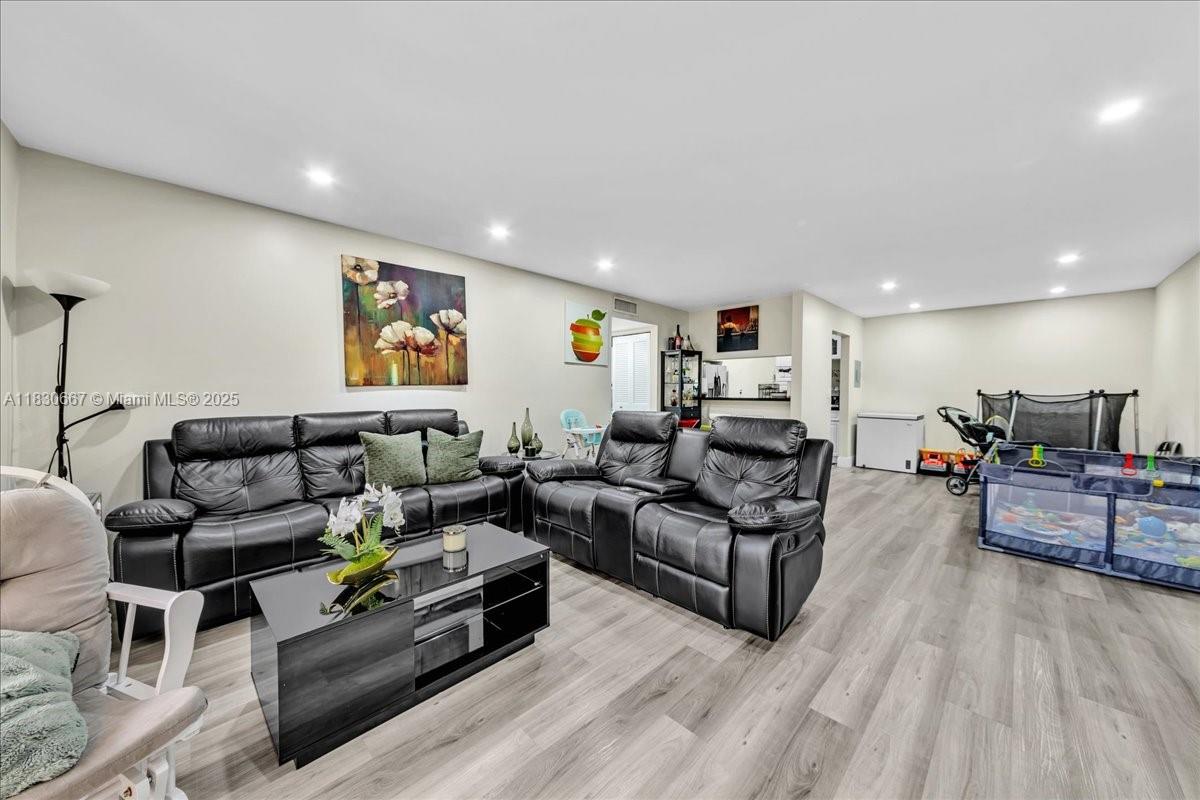 8550 SW 149th Ave 706
