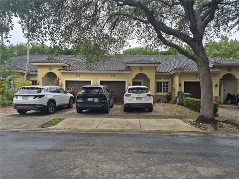 Photo of 1246 NE 32nd Ave, Homestead, FL 33033 (MLS # A12097952)