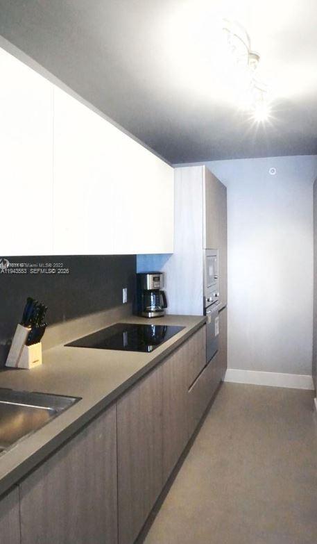 THE DECOPLAGE CONDO - Residential