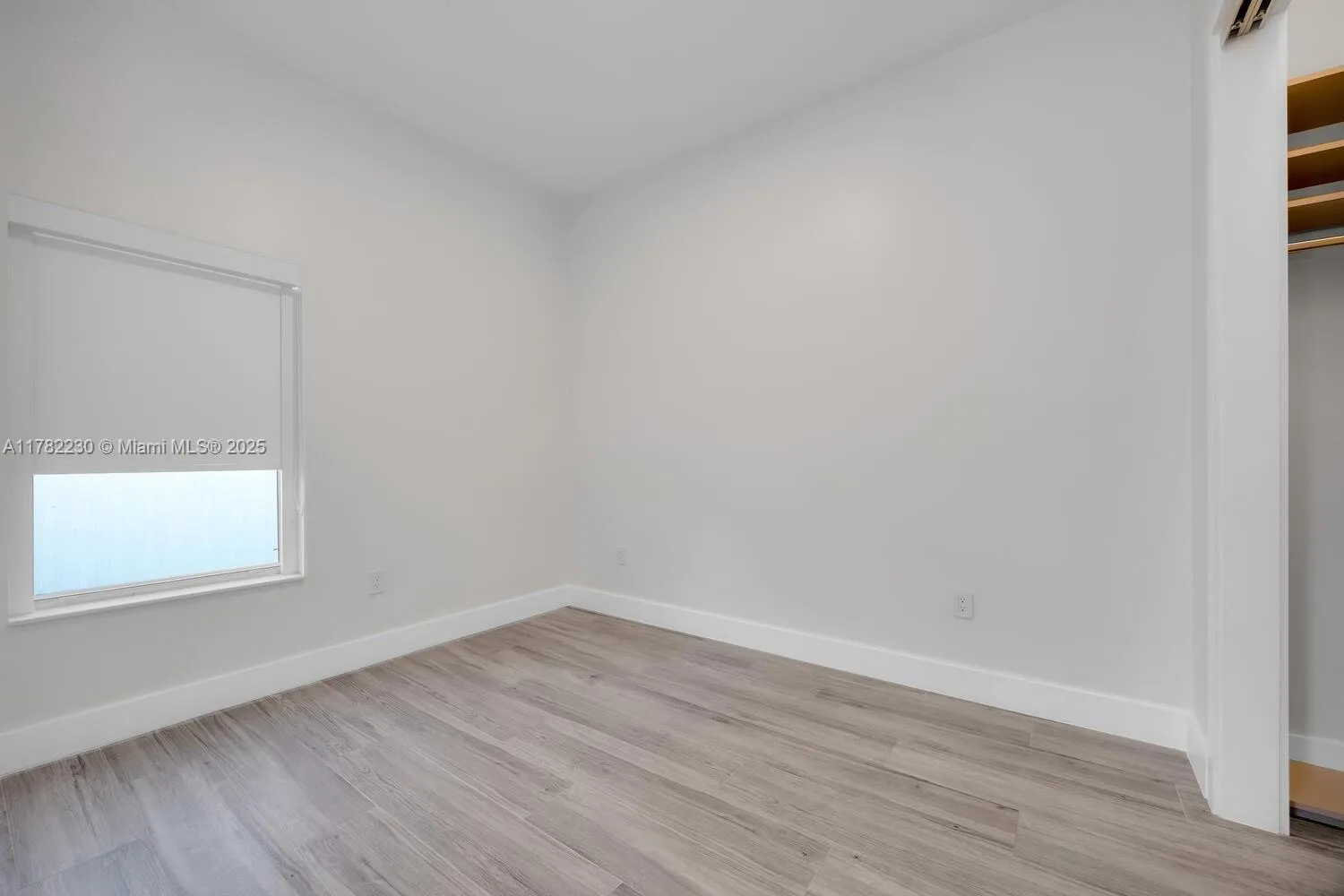 Miami, Florida 33133, United States, 2 Bedrooms Bedrooms, ,1 BathroomBathrooms,Residential,Active,108357