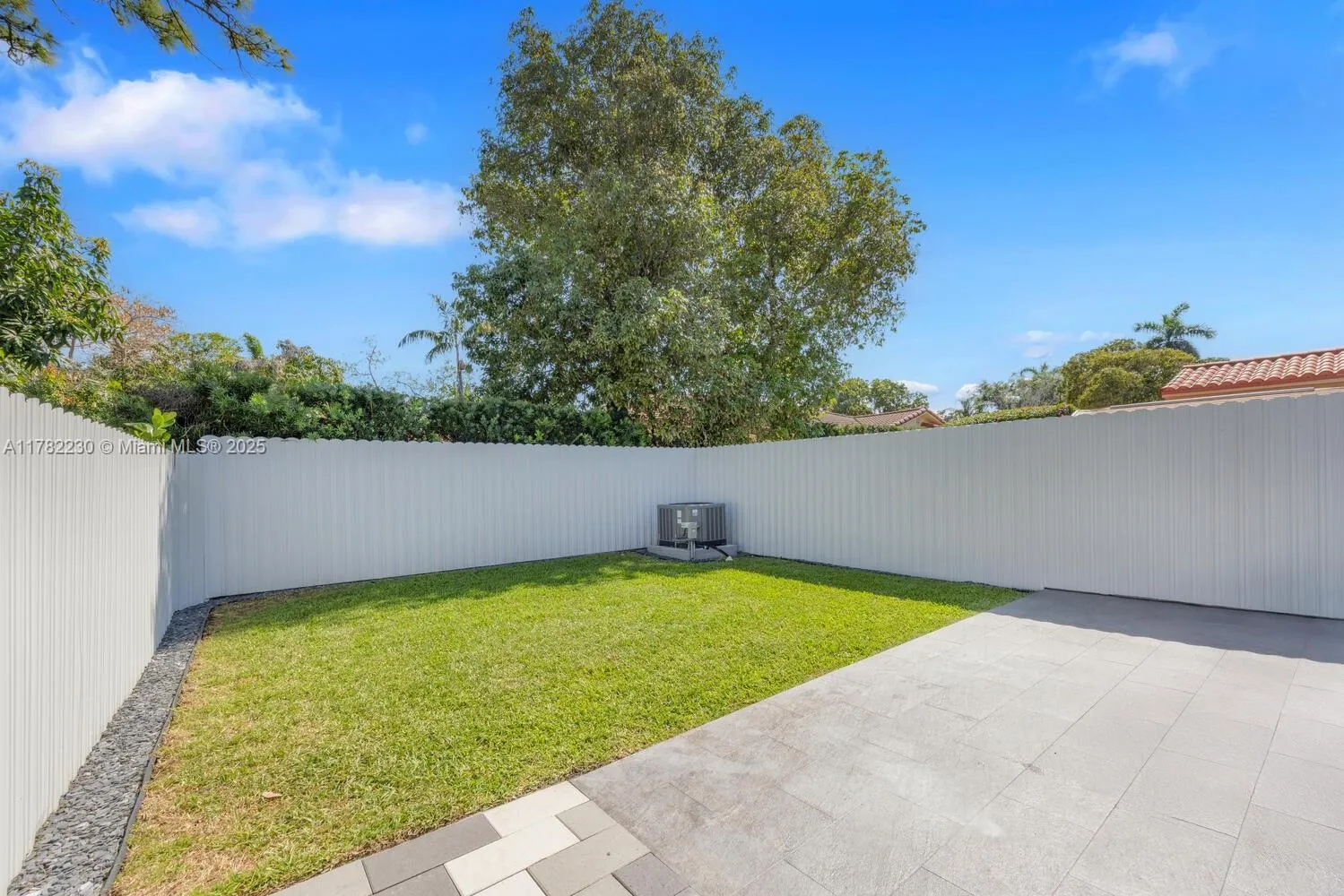 Miami, Florida 33133, United States, 2 Bedrooms Bedrooms, ,1 BathroomBathrooms,Residential,Active,108357