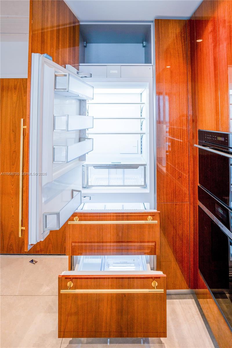 2678 Tigertail Ave 1109