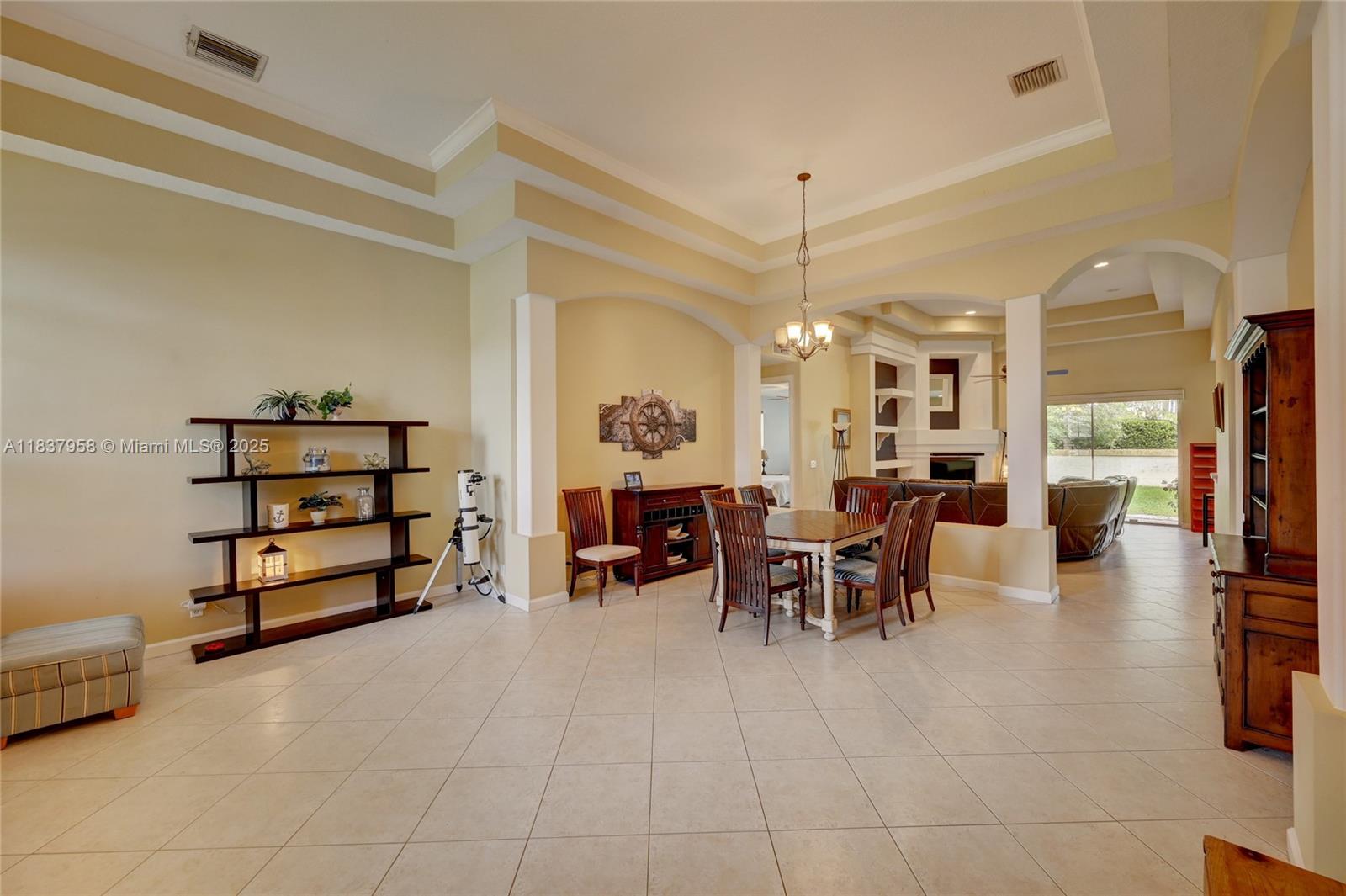 7062 Brunswick Cir