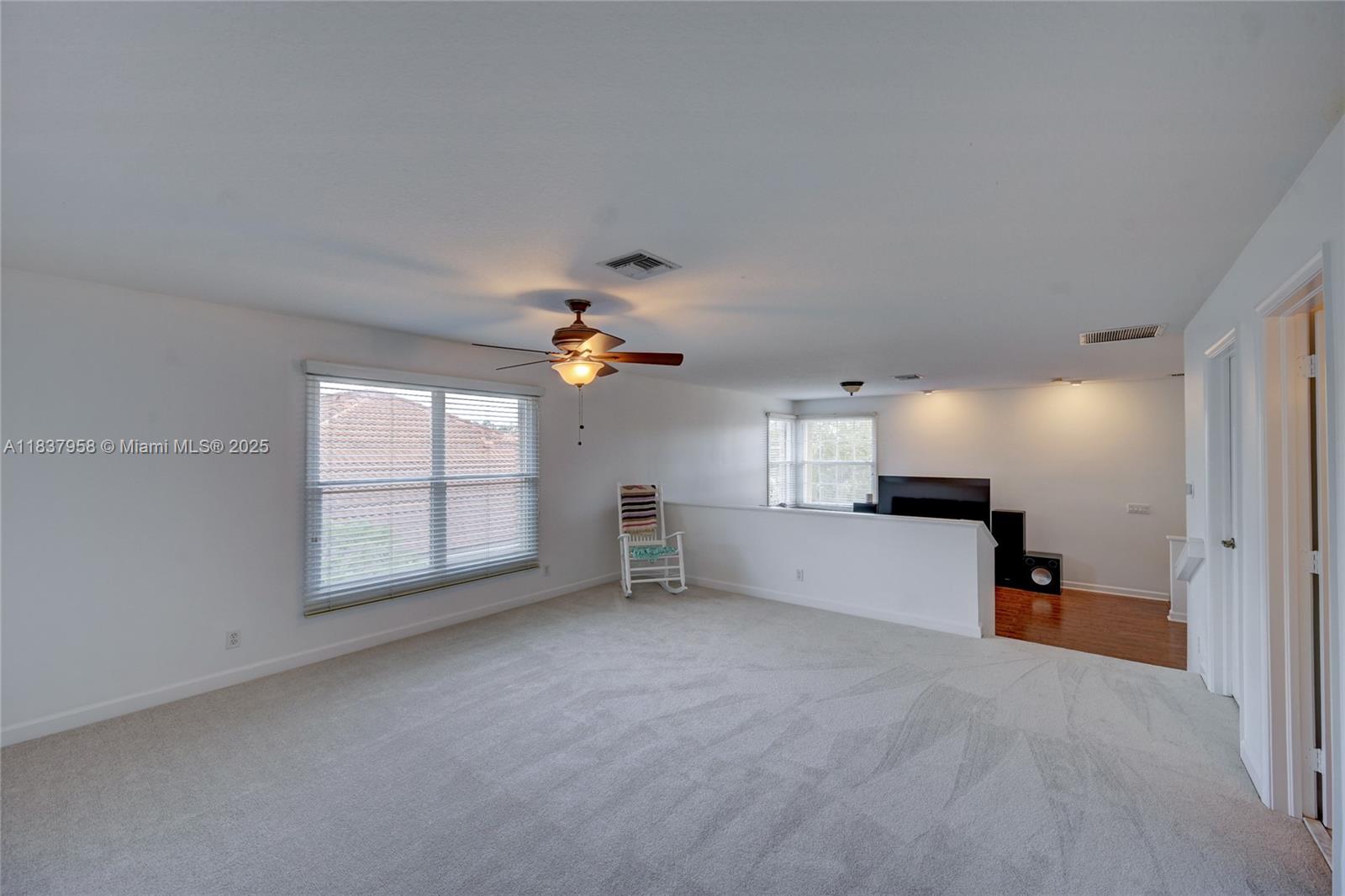 ABERDEEN 24 - Residential