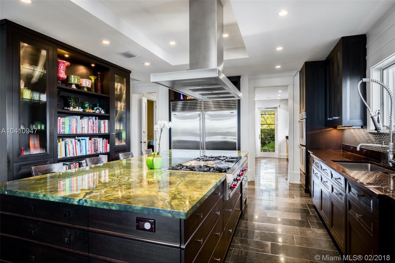 FOUR WAY LODGE ESTS 2ND A - Residential