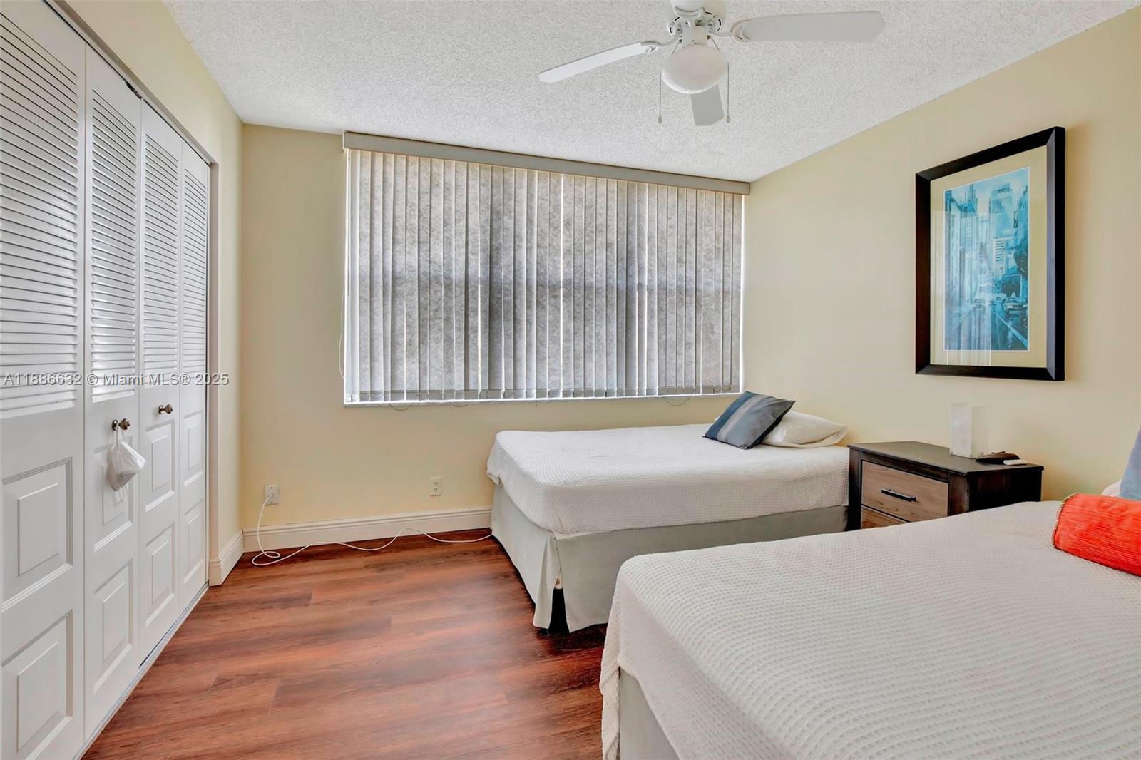 CONDOMINIUM 1 OF ENVIRON - Residential
