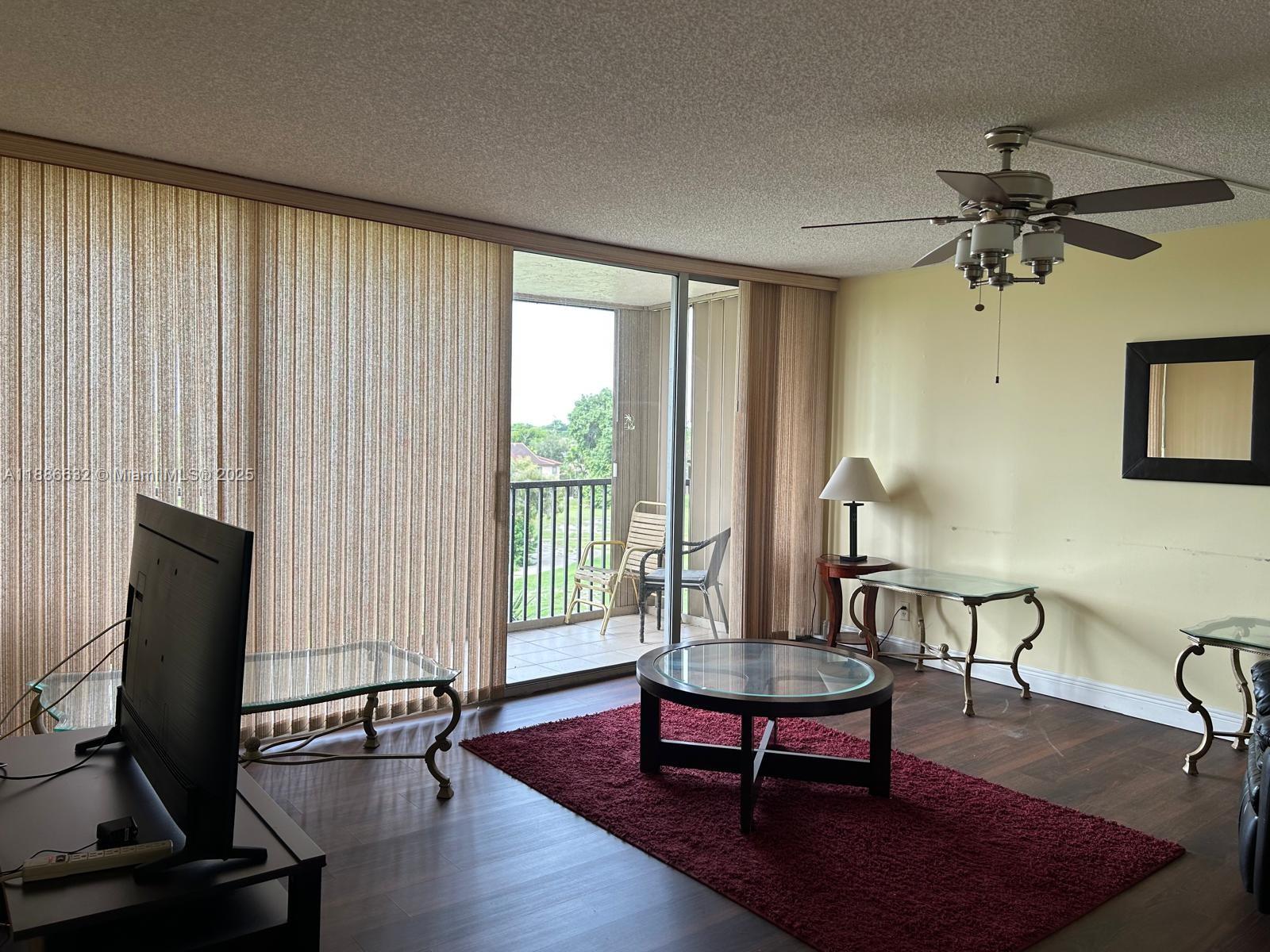 CONDOMINIUM 1 OF ENVIRON - Residential