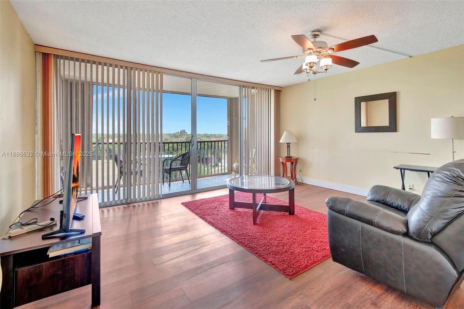CONDOMINIUM 1 OF ENVIRON - Residential