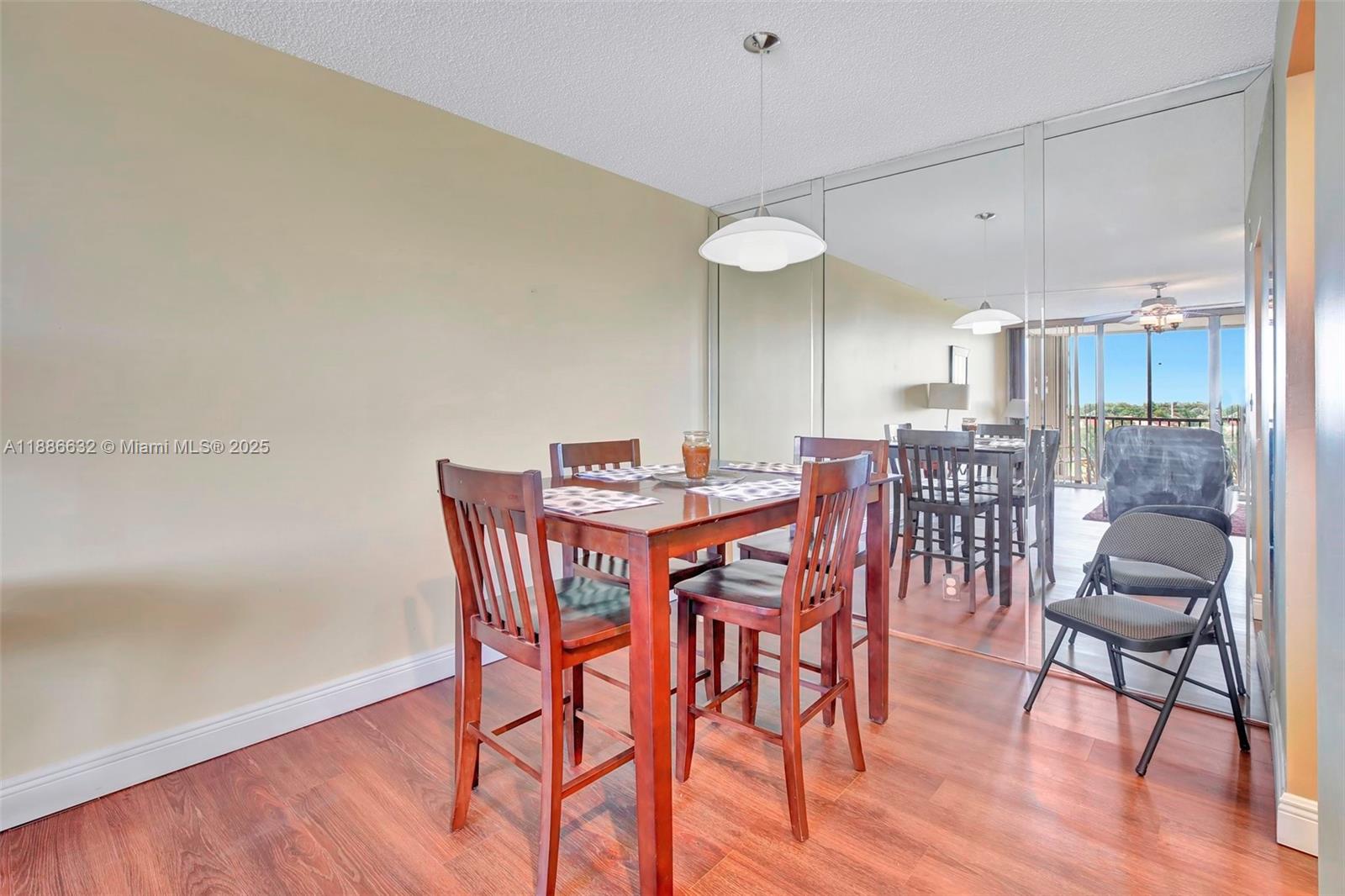 CONDOMINIUM 1 OF ENVIRON - Residential