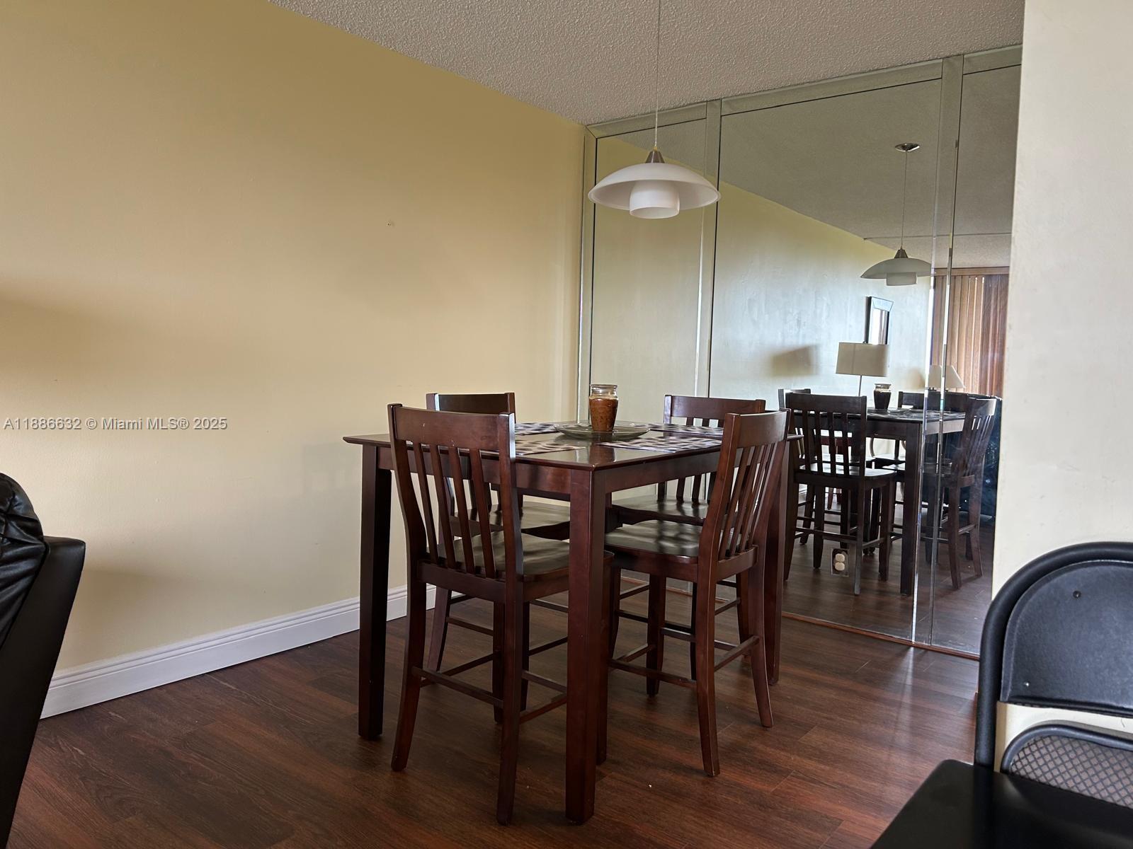CONDOMINIUM 1 OF ENVIRON - Residential