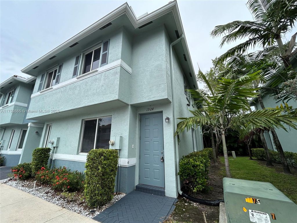 Photo of 1924 Alamanda Way #1924, Riviera Beach, FL 33404 (MLS # A11752665)