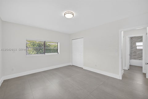 Tiny photo for North Miami Beach, FL 33162 (MLS # A12042913)