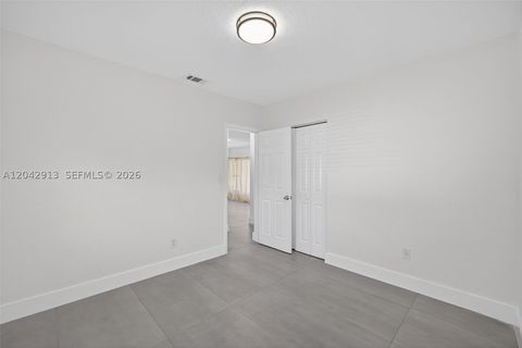 Tiny photo for North Miami Beach, FL 33162 (MLS # A12042913)