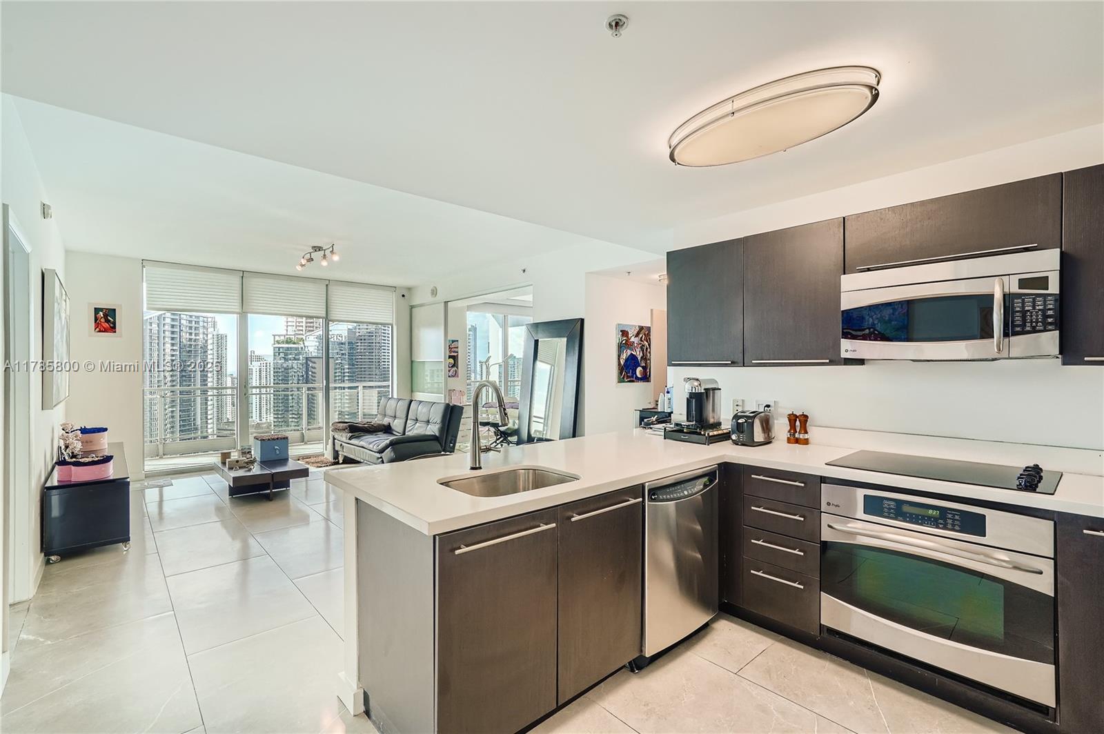 90 SW 3rd St 4301