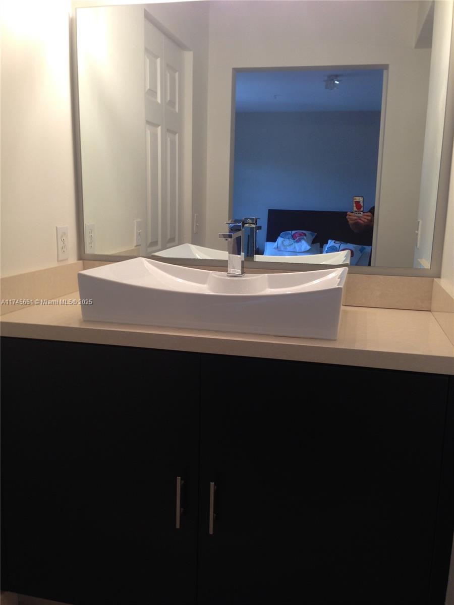 AVENTI AT AVENTURA CONDO - Residential Lease